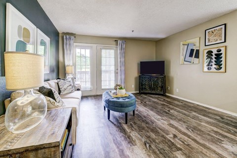 Club At North Hills Apartment Homes