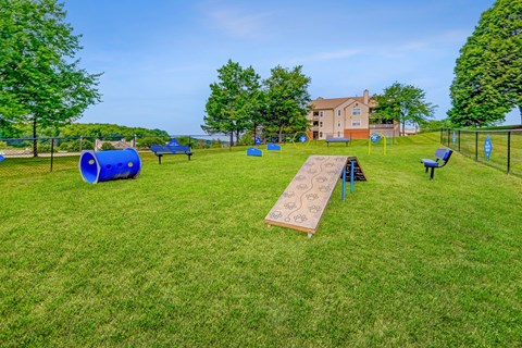 Club At North Hills Apartment Homes