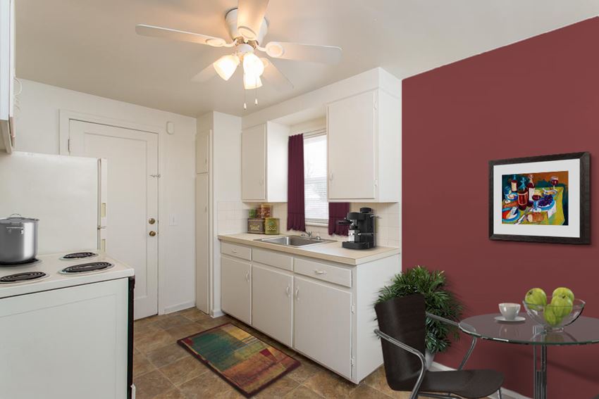 100 Athol St 2 Beds Townhouse for Rent - Photo Gallery