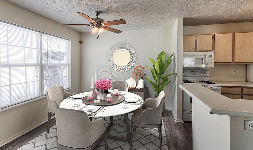 Westview Commons Apartment Homes, 350 Westview Commons Blvd, Rochester