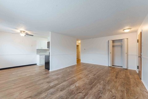 2389 E Ridge Rd Apt 123 1-2 Beds Apartment for Rent