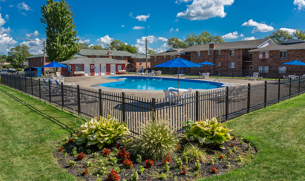our apartments offer a swimming pool with umbrellas