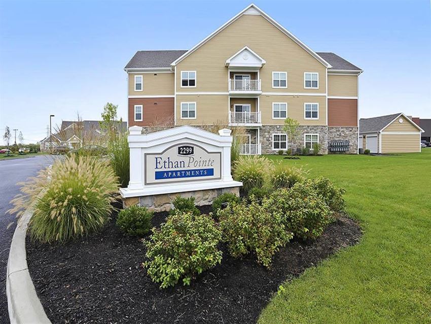 2299 Brighton Henrietta Town Line Rd 1-3 Beds Apartment for Rent - Photo Gallery 1
