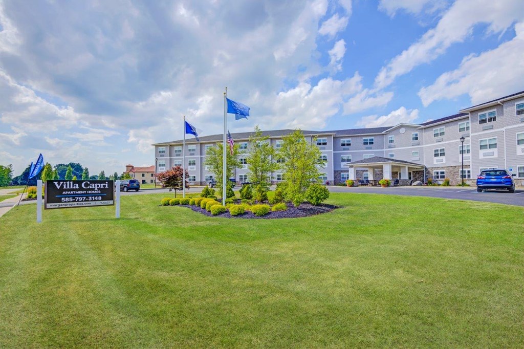 the building in which the hotel is located