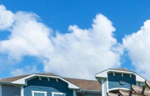 Outdoor Resident Lounge and Grilling Station | Houston Apartments For Rent | Cambria Cove