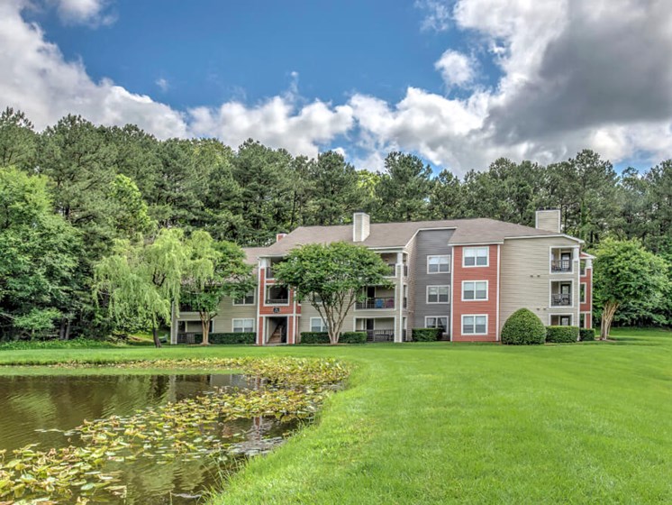 Lush Green Outdoors at Crosstown at Chapel Hill, Chapel Hill, North Carolina