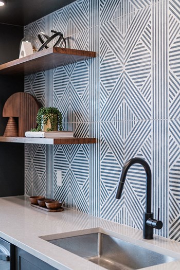 Clubhouse kitchen sink - Photo Gallery 5