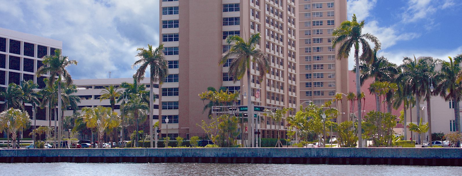 St Andrews And St James Residences Apartments In West Palm