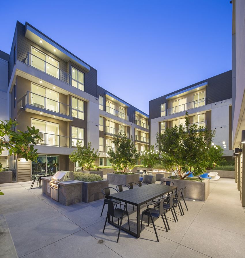 Spacious, Landscaped Patio and Private Courtyard at Concourse, California