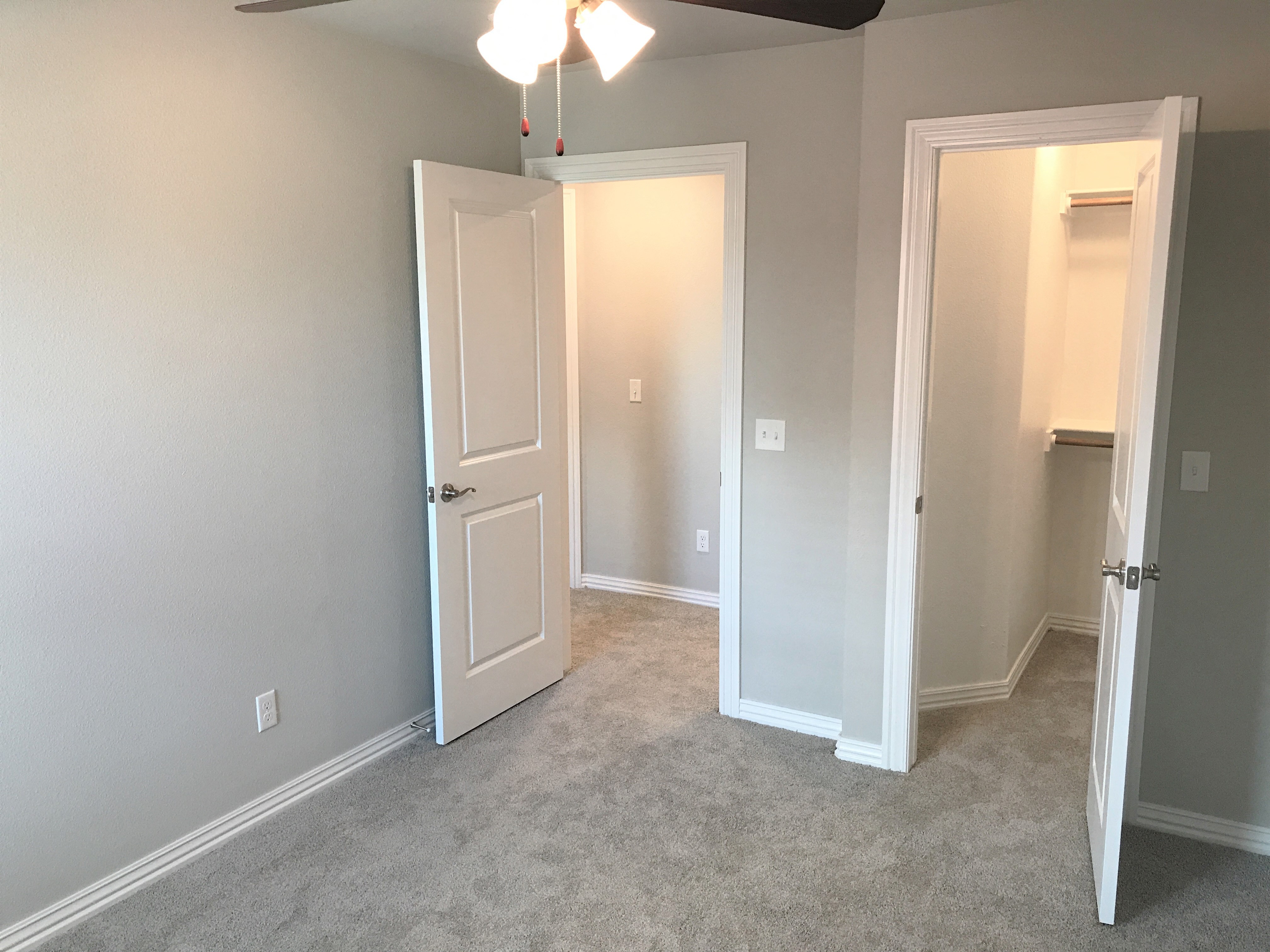 C1 (1-car) Guest Bed 1