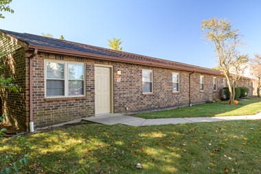 860 South Dixie Drive 1-4 Beds Apartment for Rent - Photo Gallery 1