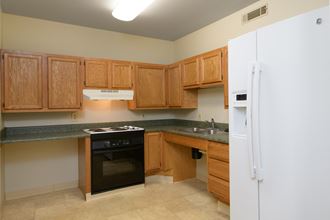 860 South Dixie Drive 2 Beds Apartment for Rent