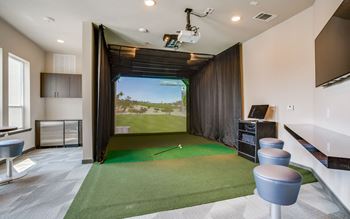 GOLF SIMULATOR