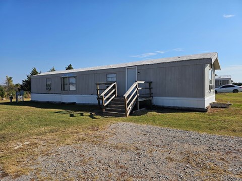 12 Red Plum Road 2 Beds Apartment for Rent