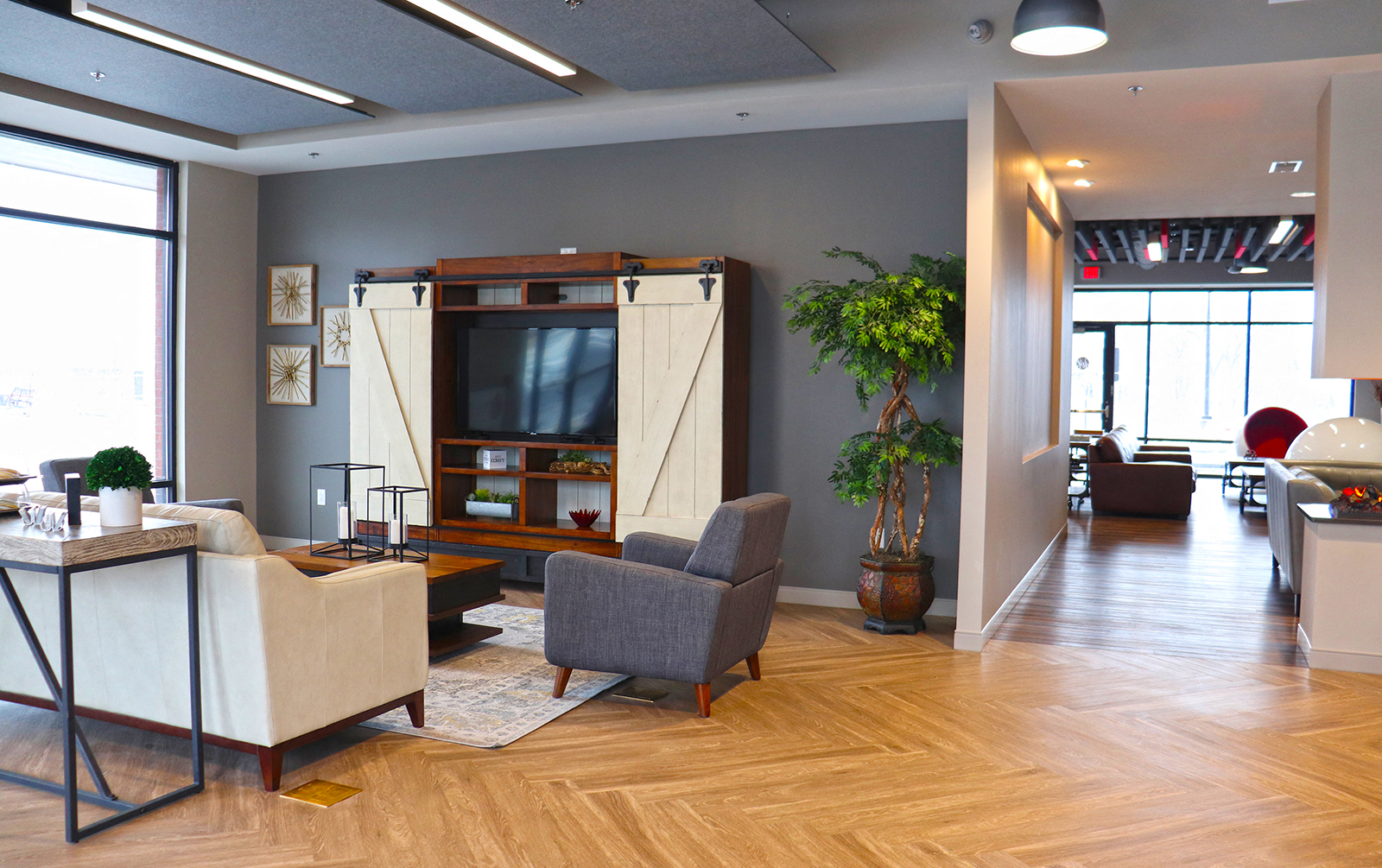 Whispering Heights Apartments in Edwardsville, IL