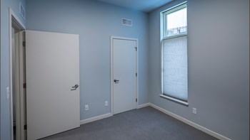 41 Division Ave South Studio-2 Beds Apartment for Rent - Photo Gallery 16