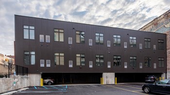 One South - Downtown Grand Rapids Apartments - Photo Gallery 21