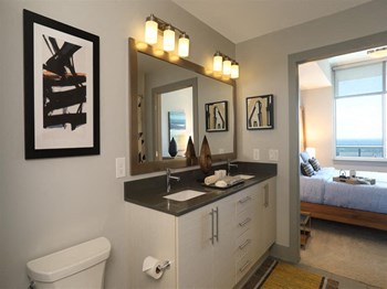 525 South Church St 1-2 Beds Apartment for Rent - Photo Gallery 4