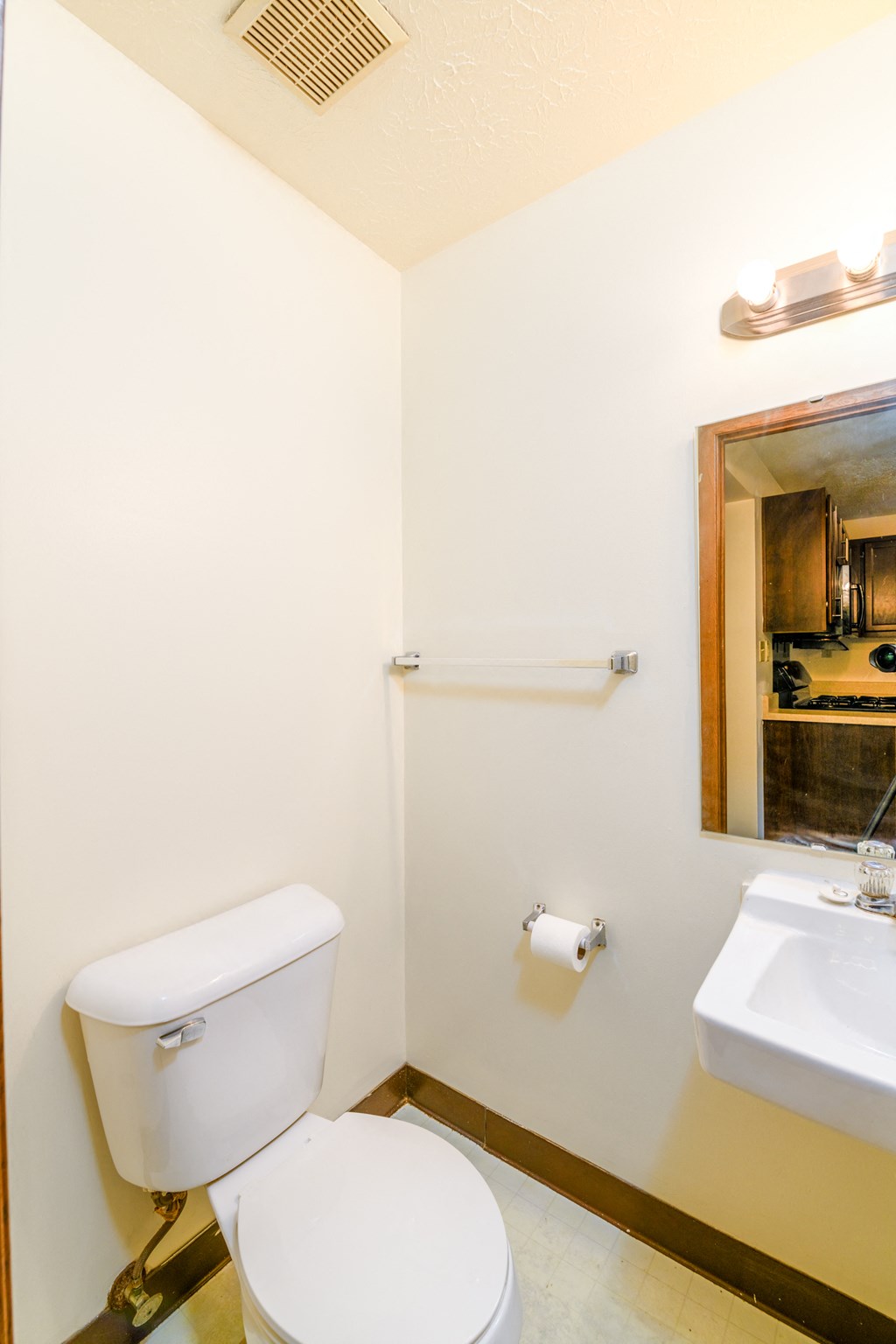 Chadwick Place Apartments, 160 Ridge Circle Ln, Elyria, OH RentCafe