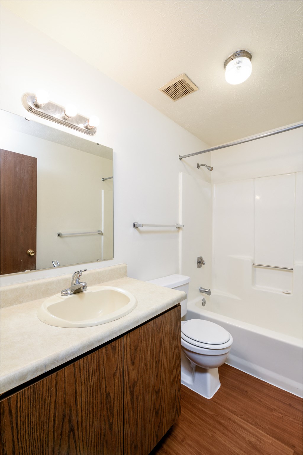 Chadwick Place Apartments, 160 Ridge Circle Ln, Elyria, OH RentCafe