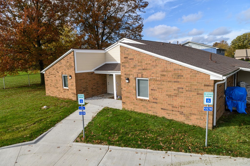 Chadwick Place Apartments, 160 Ridge Circle Ln, Elyria, OH RentCafe