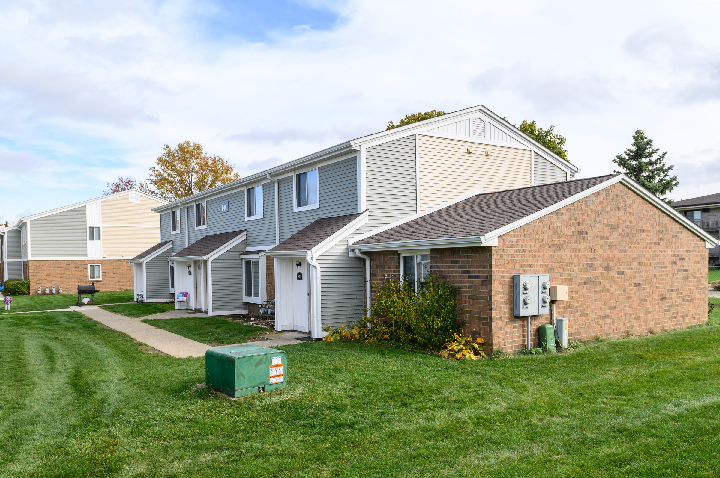 Chadwick Apartments, 160 Ridge Circle Ln, Elyria, OH - RENTCafé