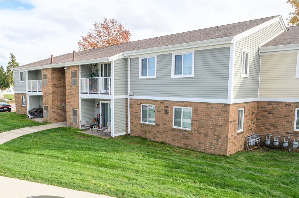 Chadwick Place Apartments, 160 Ridge Circle Ln, Elyria, OH RentCafe