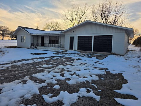 16406 Gaddy Rd 3 Beds Apartment for Rent