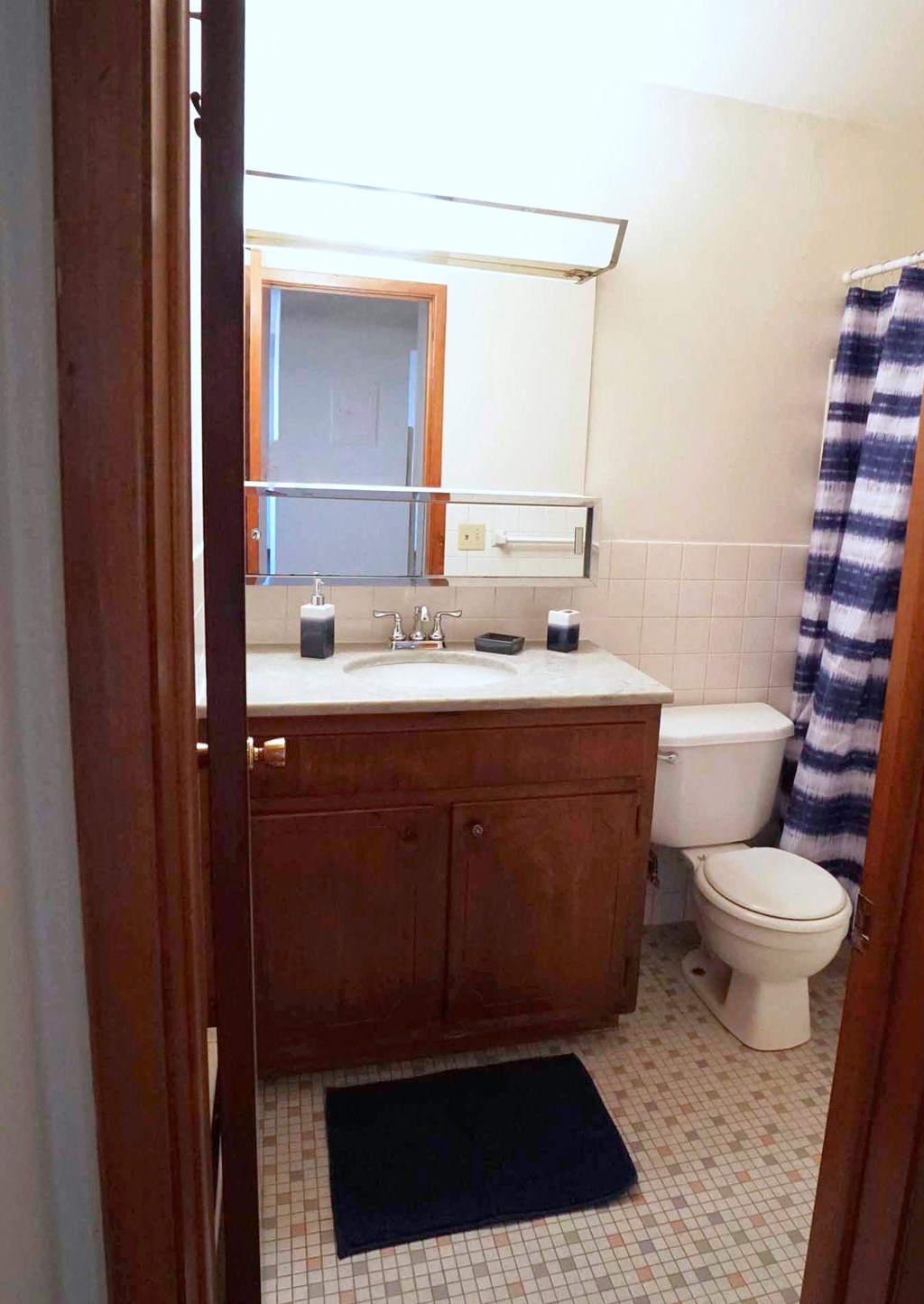 Colonial Terrace - 1 Bedroom, West St. Paul, Minnesota