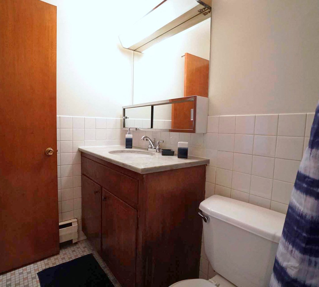 Colonial Terrace - 1 Bedroom, West St. Paul, Minnesota