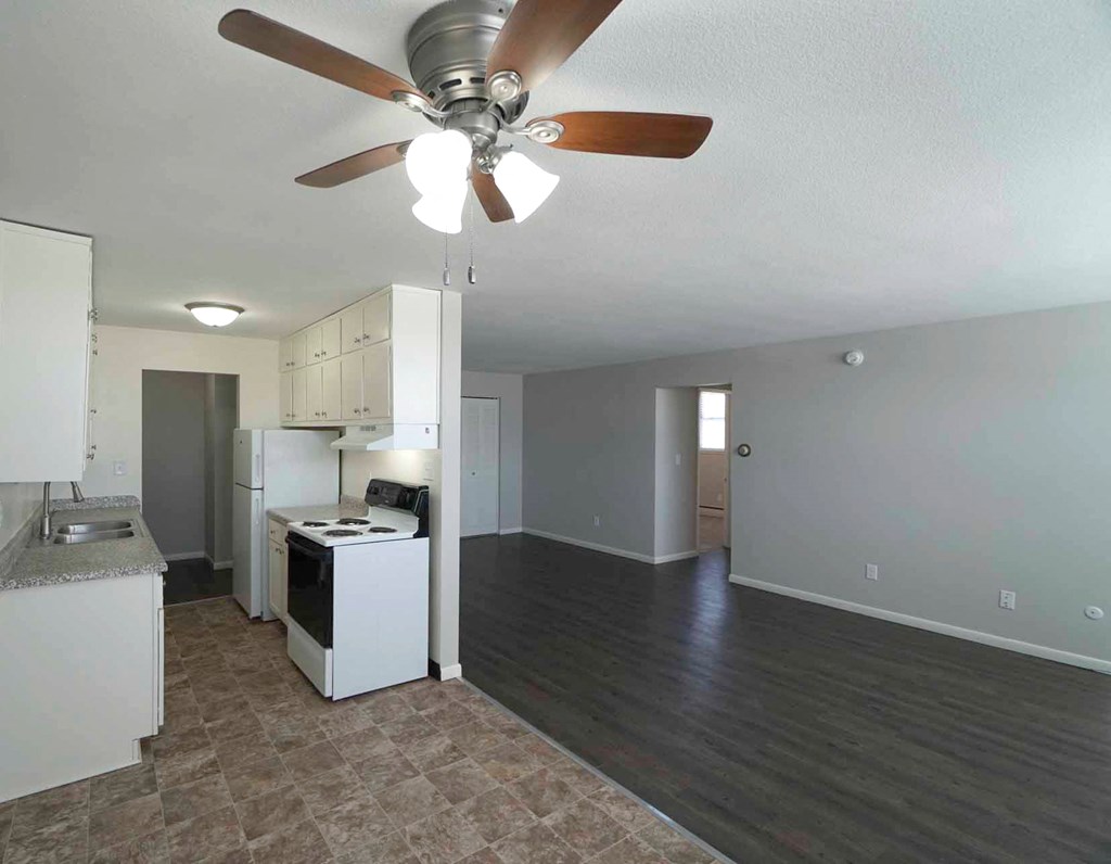 Colonial Terrace, West St. Paul, Minnesota