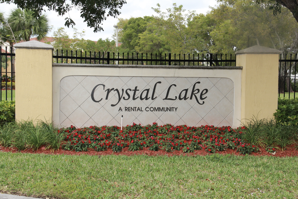 Crystal Lake apartments in Hollywood, FL signage