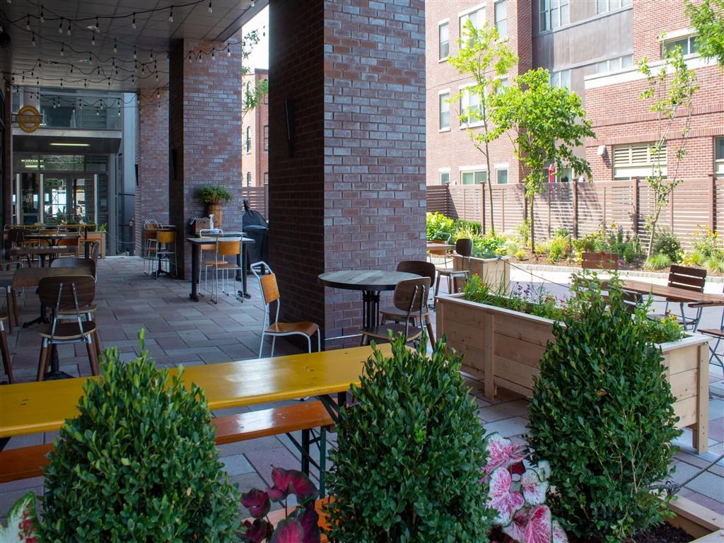 Sun Porch Courtyard at Holmes Beverly, Beverly, MA, 01915