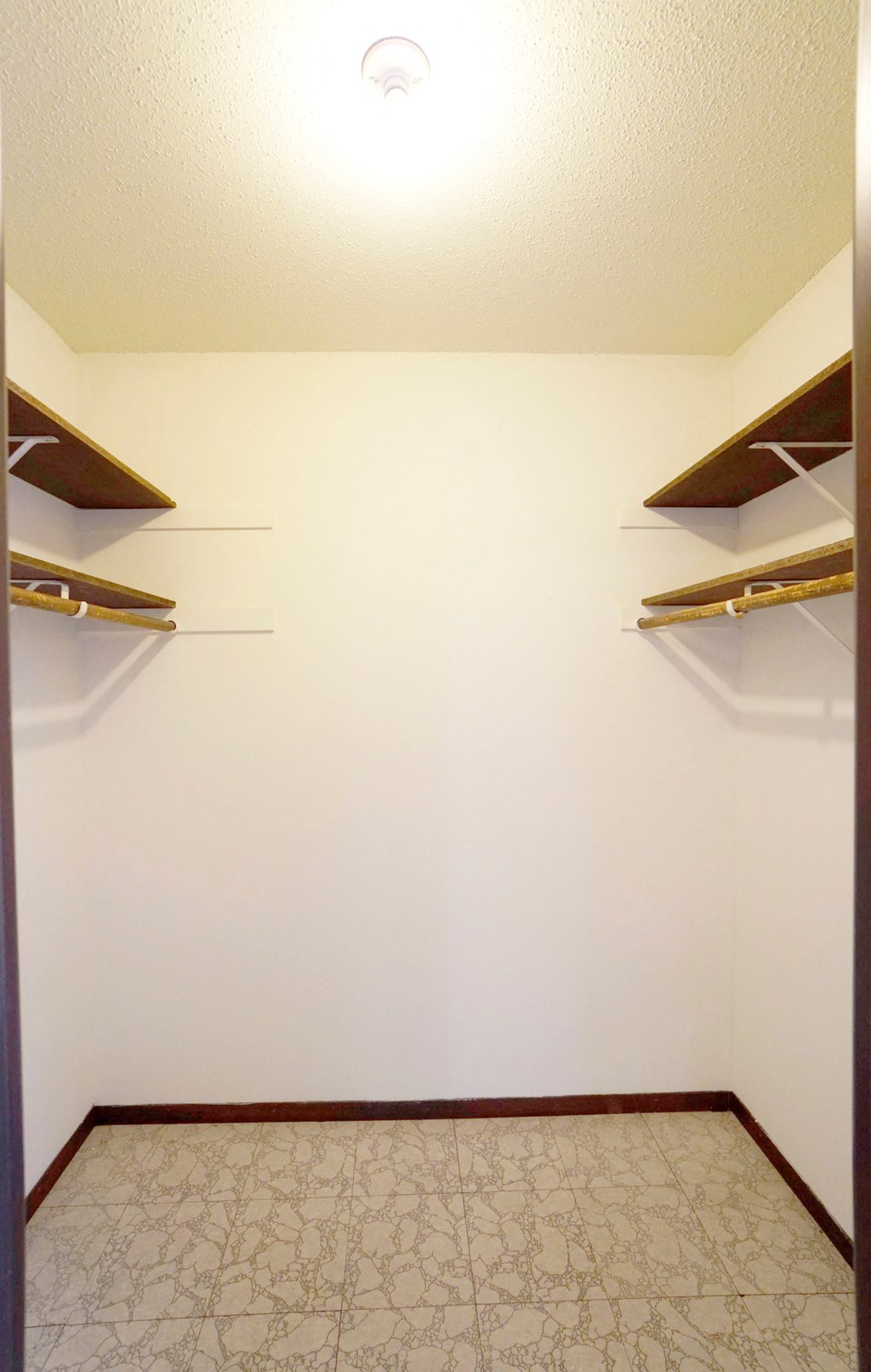 Victoria Flats Kitchen, Roseville, Minnesota