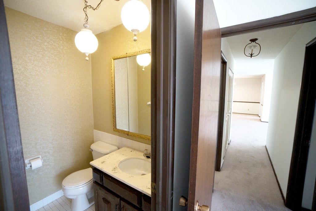 Victoria FlatsVictoria Flats Kitchen, Roseville, Minnesota