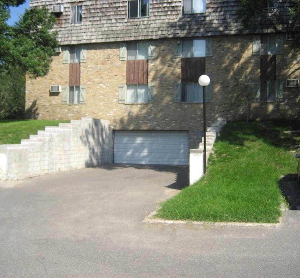 Victoria Flats Kitchen, Roseville, Minnesota