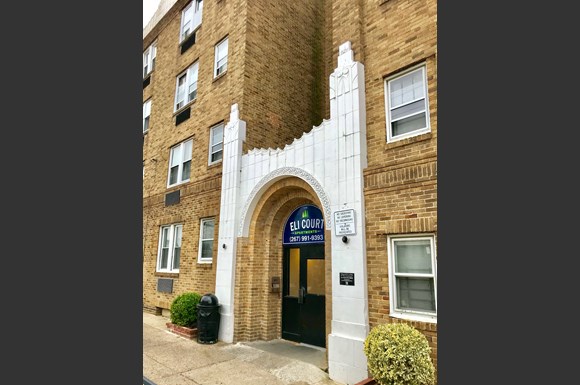 Eli Court Apartments 1418 Conlyn Street Philadelphia Pa Rentcafe