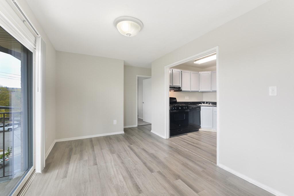 Acclaim At Alexandria