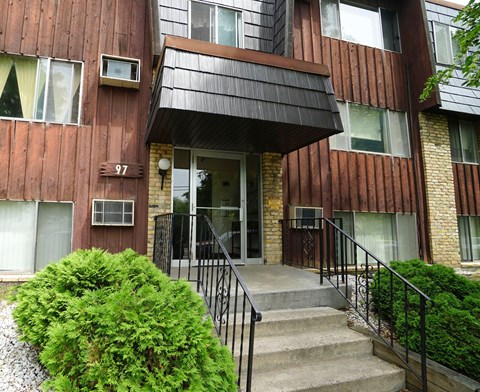 Arlington Place Exterior, St. Paul, Minnesota