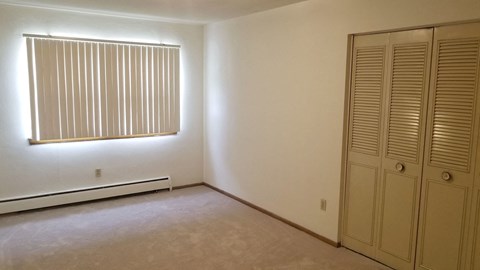 St. Paul Apartments, Bedroom