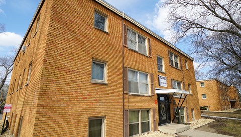 Adrian Street Flats exterior, St. Paul, Minnesota