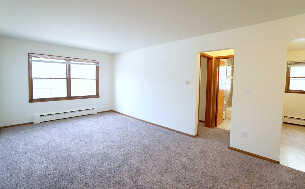 Adrian Place Bedroom, St. Paul, Minnesota