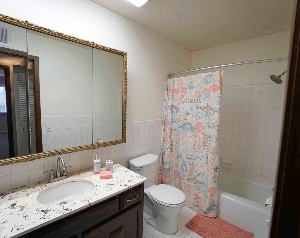 Charlton Park Bathroom