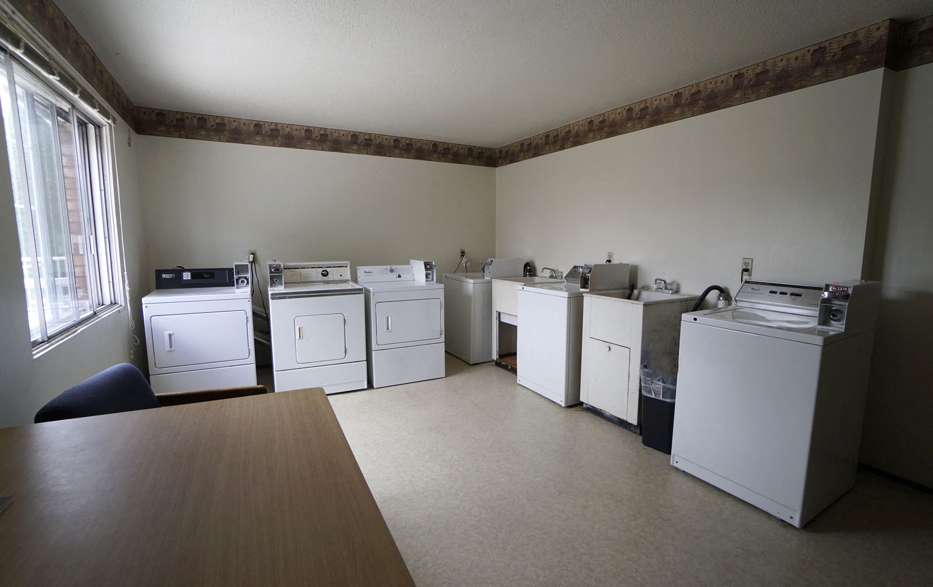 Charlton Place - laundry