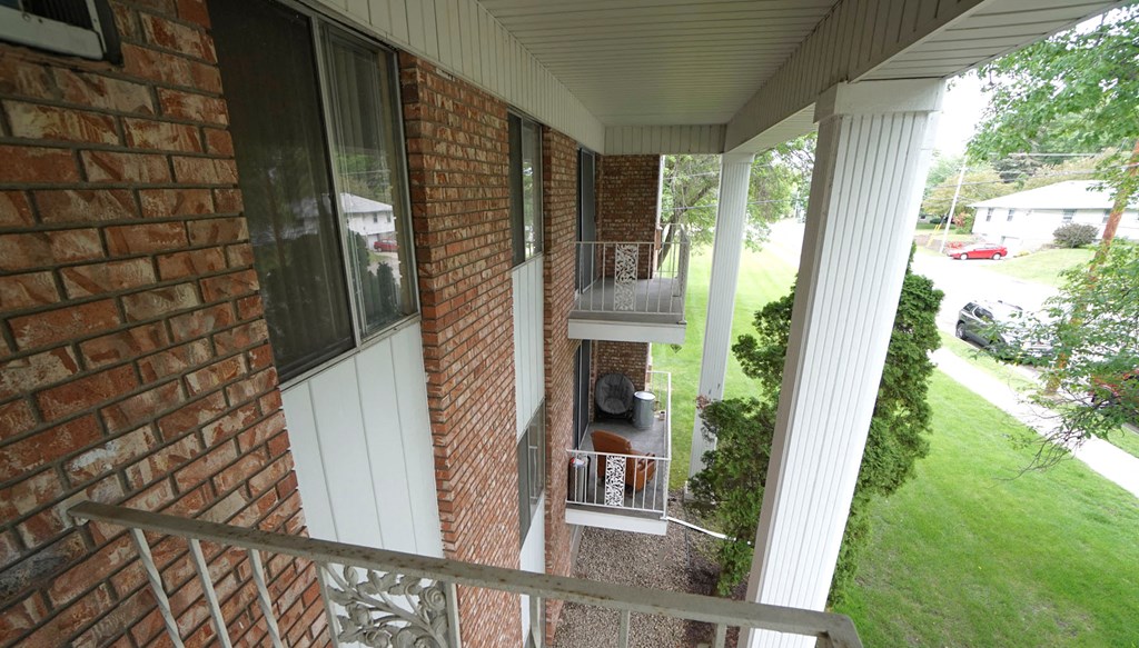 Charlton Terrace - Exterior