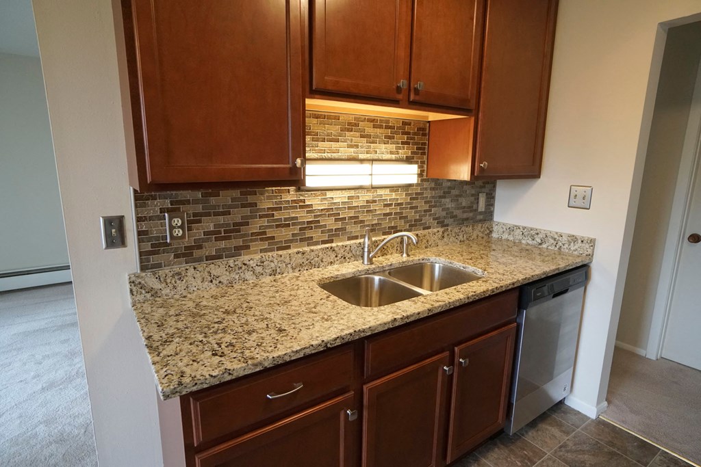 Charlton Estates - Kitchen, West St. Paul, Minnesota