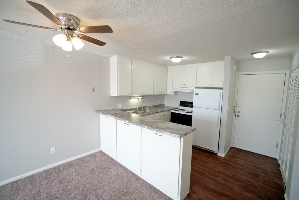 Brewster Place Kitchen, St. Paul, Minnesota