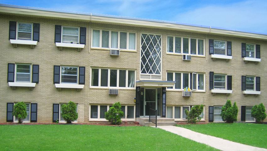 Priscilla Standish - Exterior Priscilla Standish - Exterior