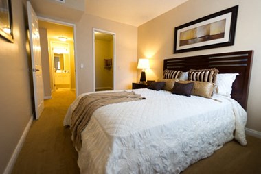 Spacious bedrooms at 55+ FountainGlen Goldenwest Senior Apartments, Westminister, CA, 92683