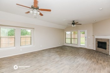 7401 Errandale Dr 3 Beds House for Rent - Photo Gallery 4